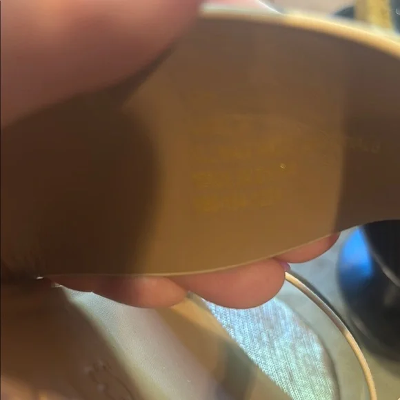 CAMILLA AEROSOLES GOLD HEELS - Picture 7 of 7